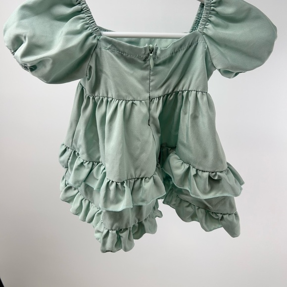 Sage Green Ruffled Dress, Baileys Blossoms size 0-3m. GORGEOUS - Picture 2 of 2